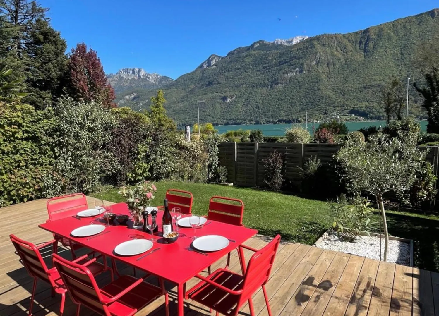 Casa Recto, Au Bord Du Lac D'Annecy Avec Vue Doussard